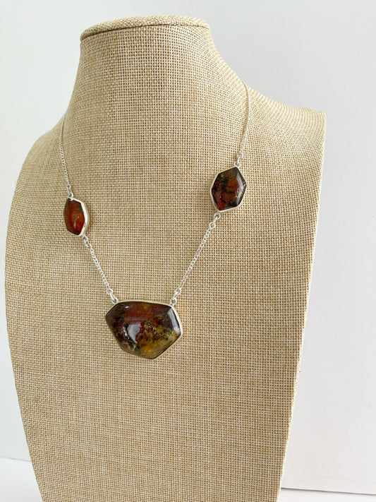 Amber Necklaces - Luna by Cinthia Garcia