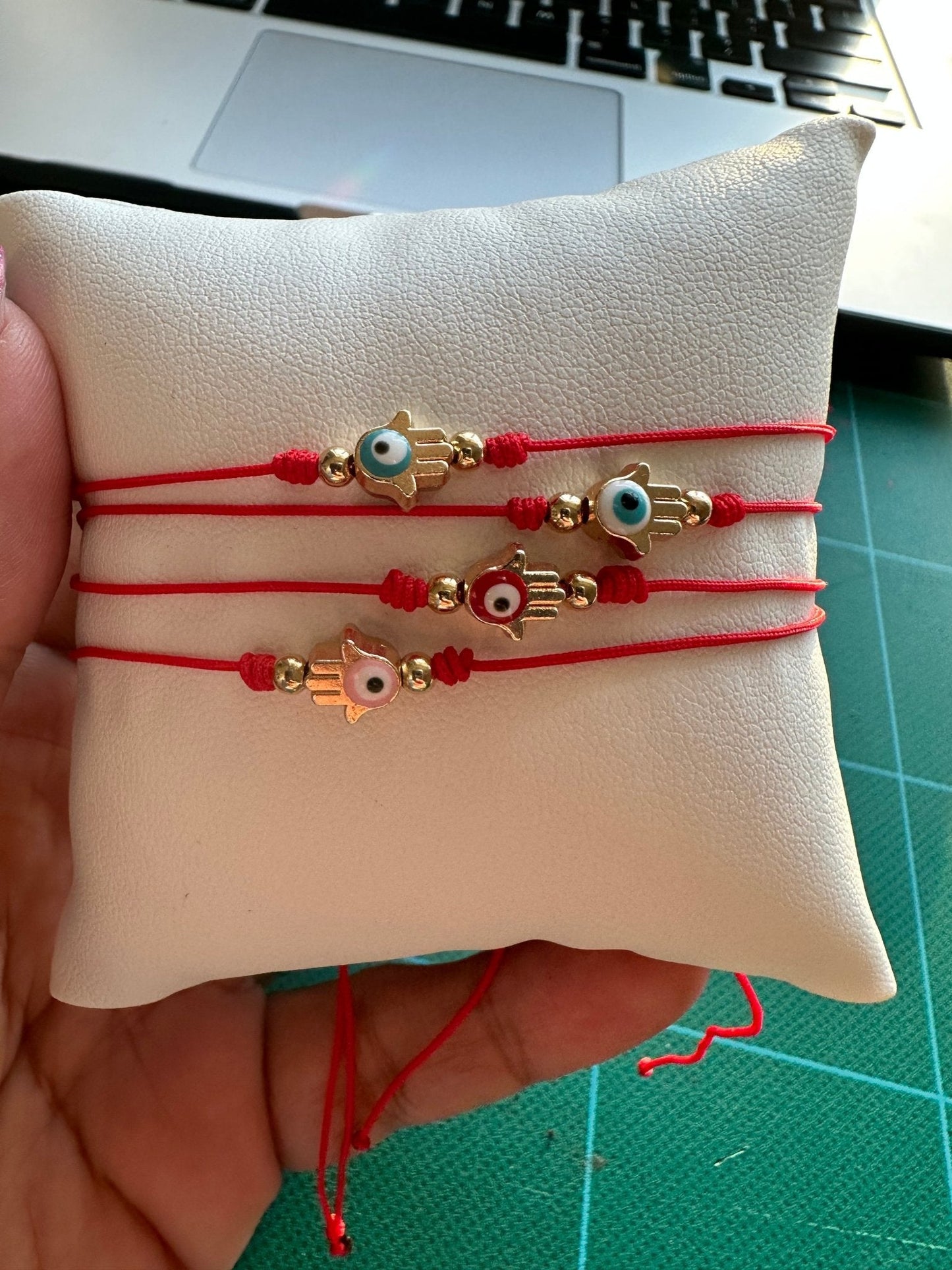 Hamsa red Bracelet - Luna by Cinthia Garcia