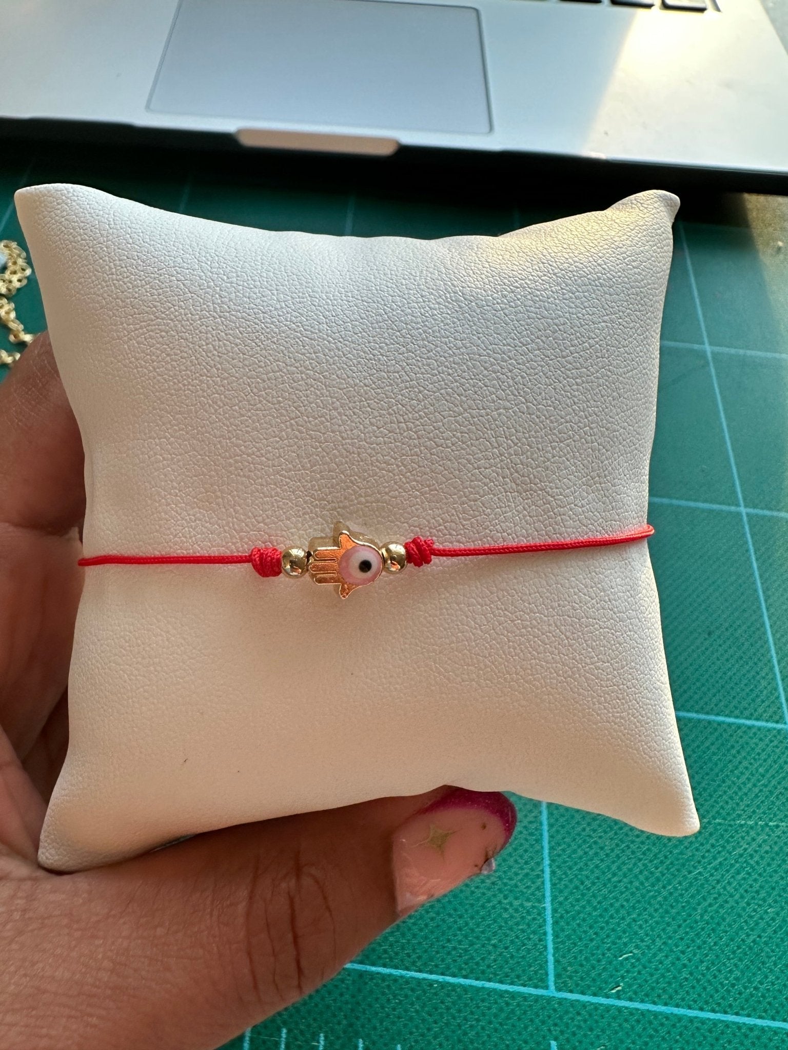 Hamsa red Bracelet - Luna by Cinthia Garcia