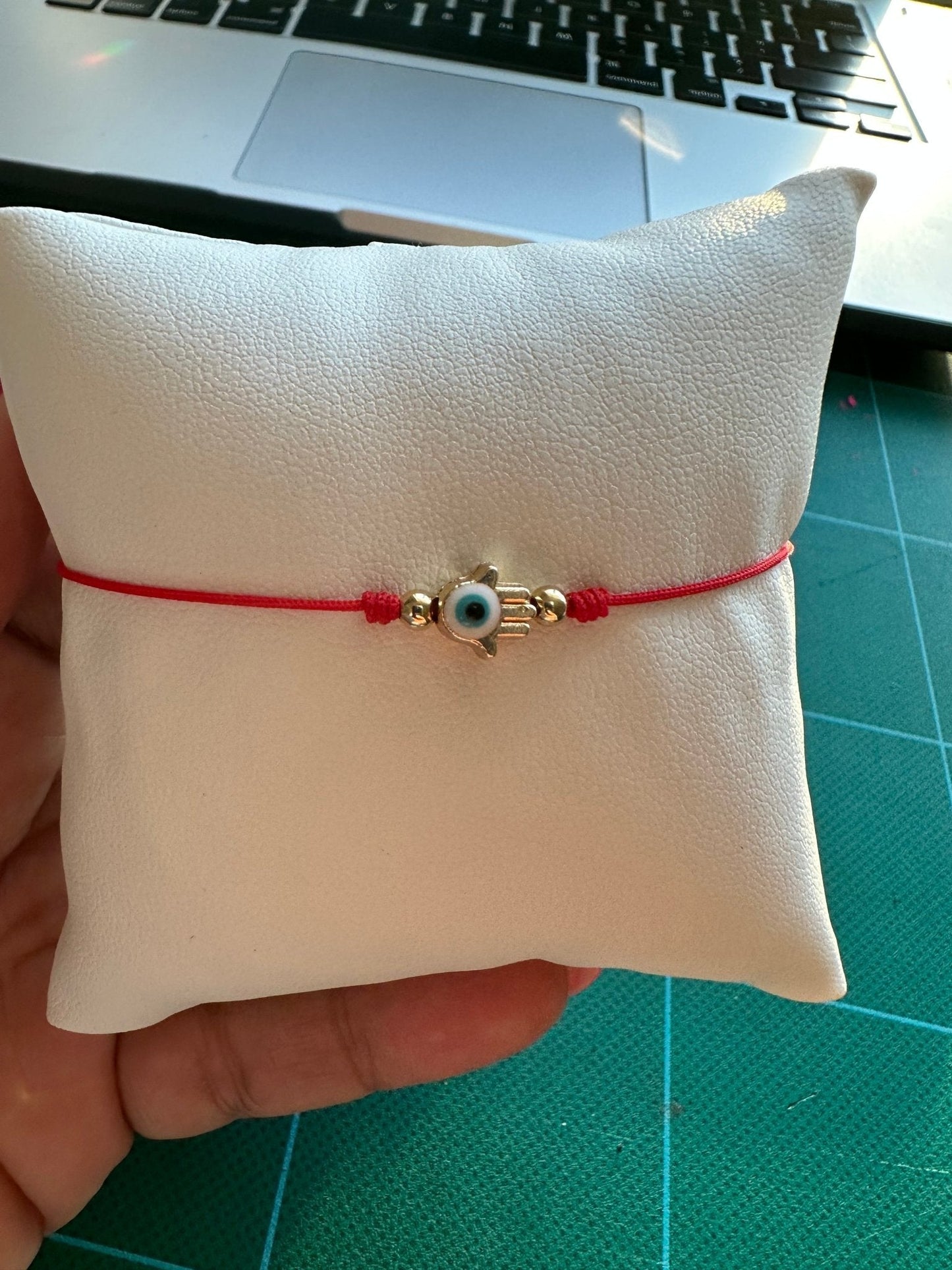 Hamsa red Bracelet - Luna by Cinthia Garcia