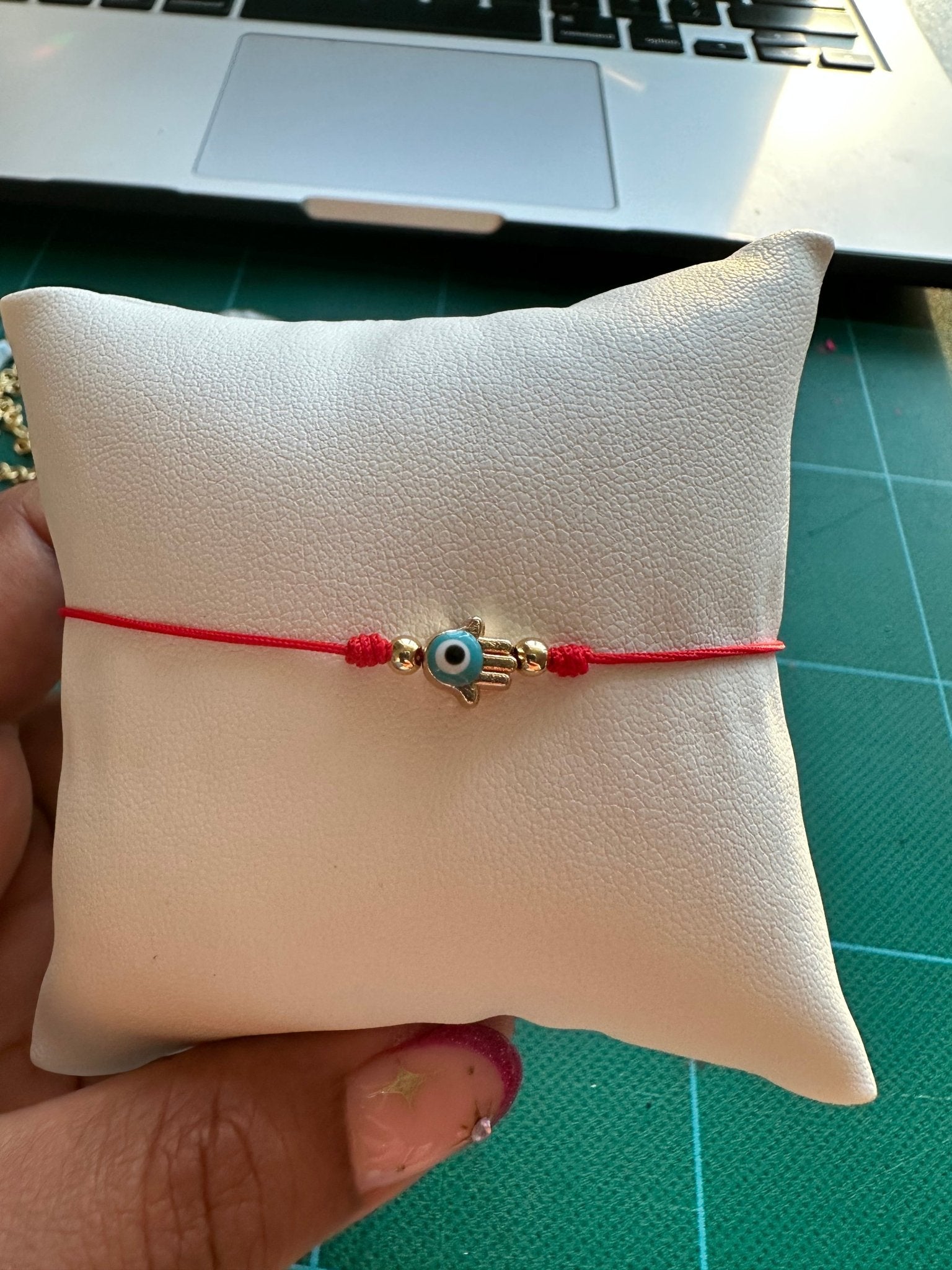 Hamsa red Bracelet - Luna by Cinthia Garcia